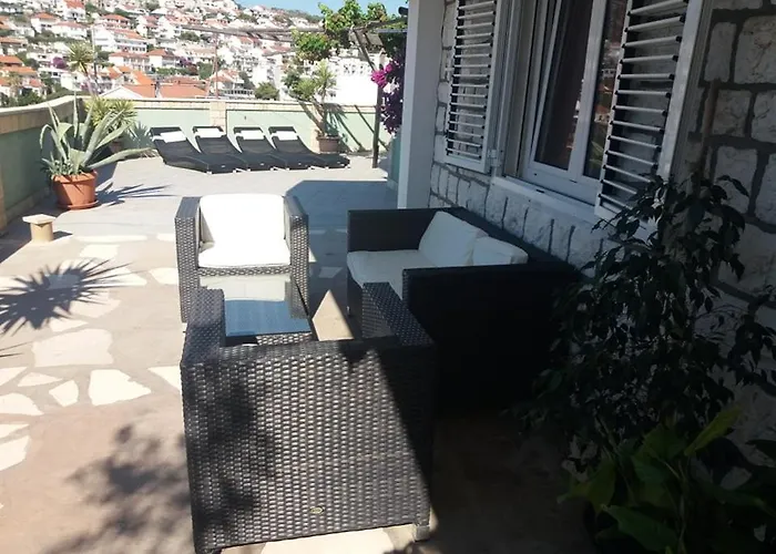 Apartment Sunset House With Seaview Hvar Town